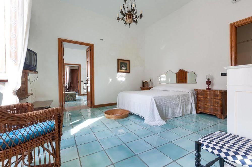 Brezza Di Mare Bed and Breakfast Vignacastrisi Buitenkant foto